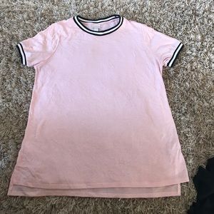 Pink short sleeve sweater. Ava and Viv.